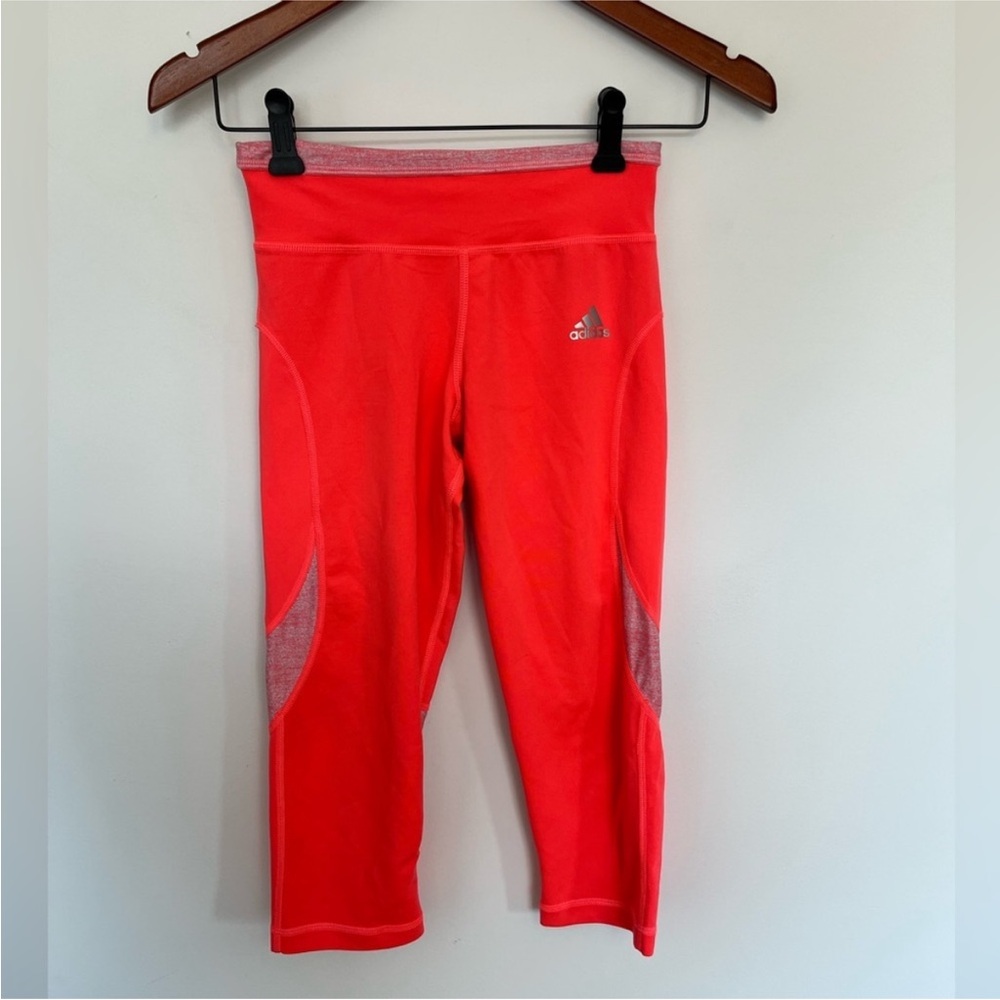 Adidas Women’s Neon Red 3/4 Leggings Size XS